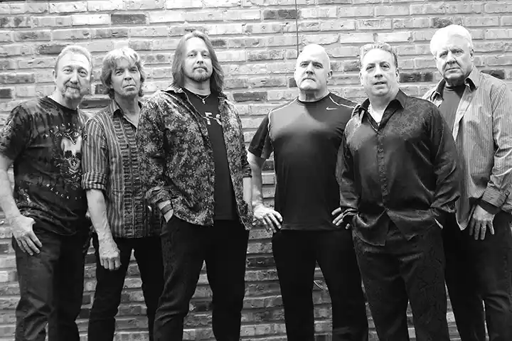 band_01